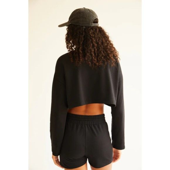 Free People NWT Sunny Set 2 Piece Sweatshirt Shorts Athleisure Set Black Med New - Picture 2 of 13